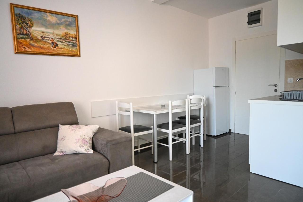 Duricic Apartmani Budua Esterno foto