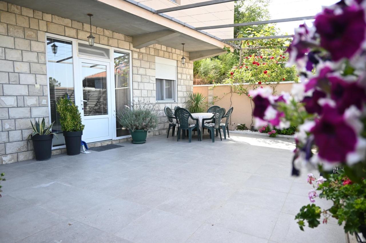 Duricic Apartmani Budua Esterno foto